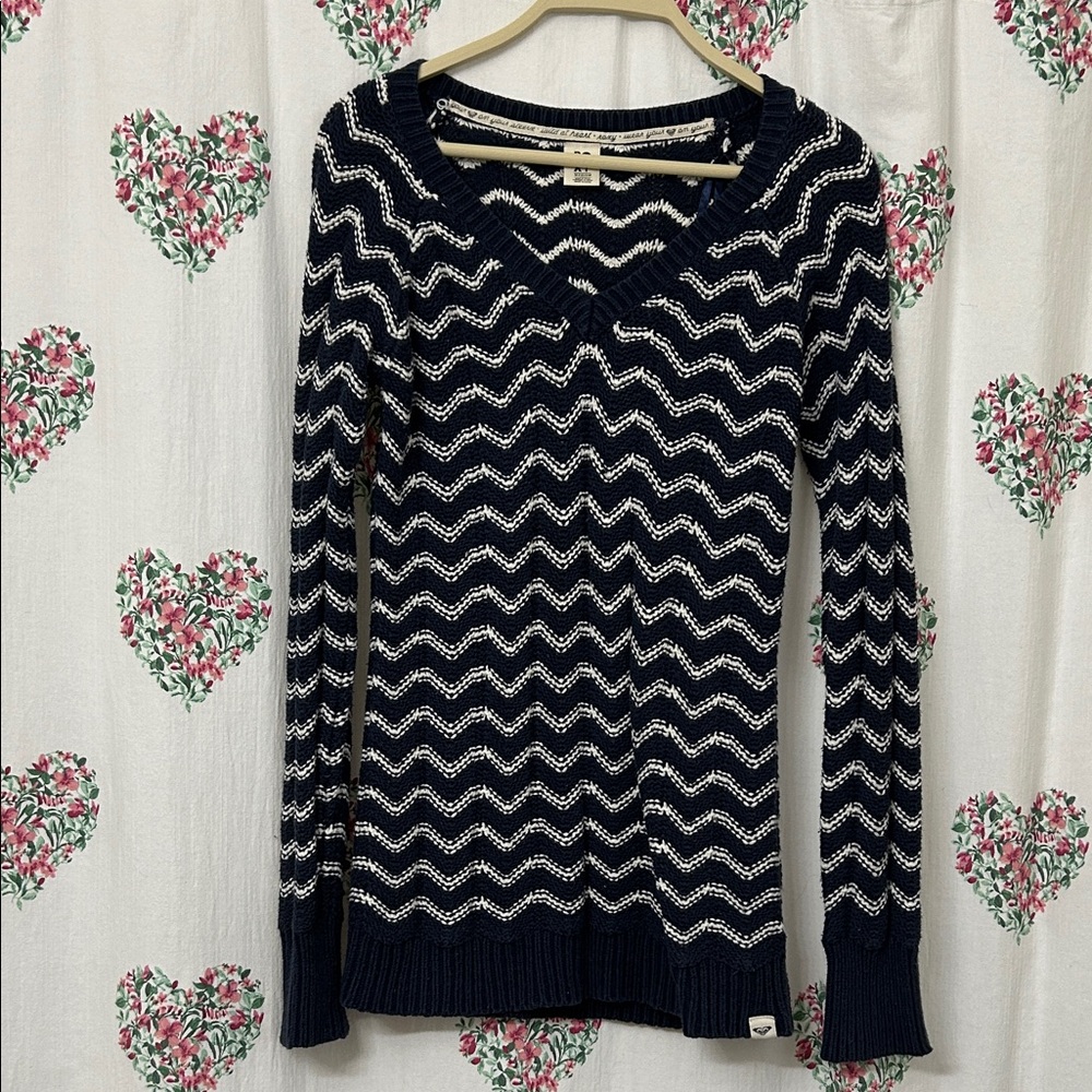 Roxy Blue and White Chevron V-Neck Sweater